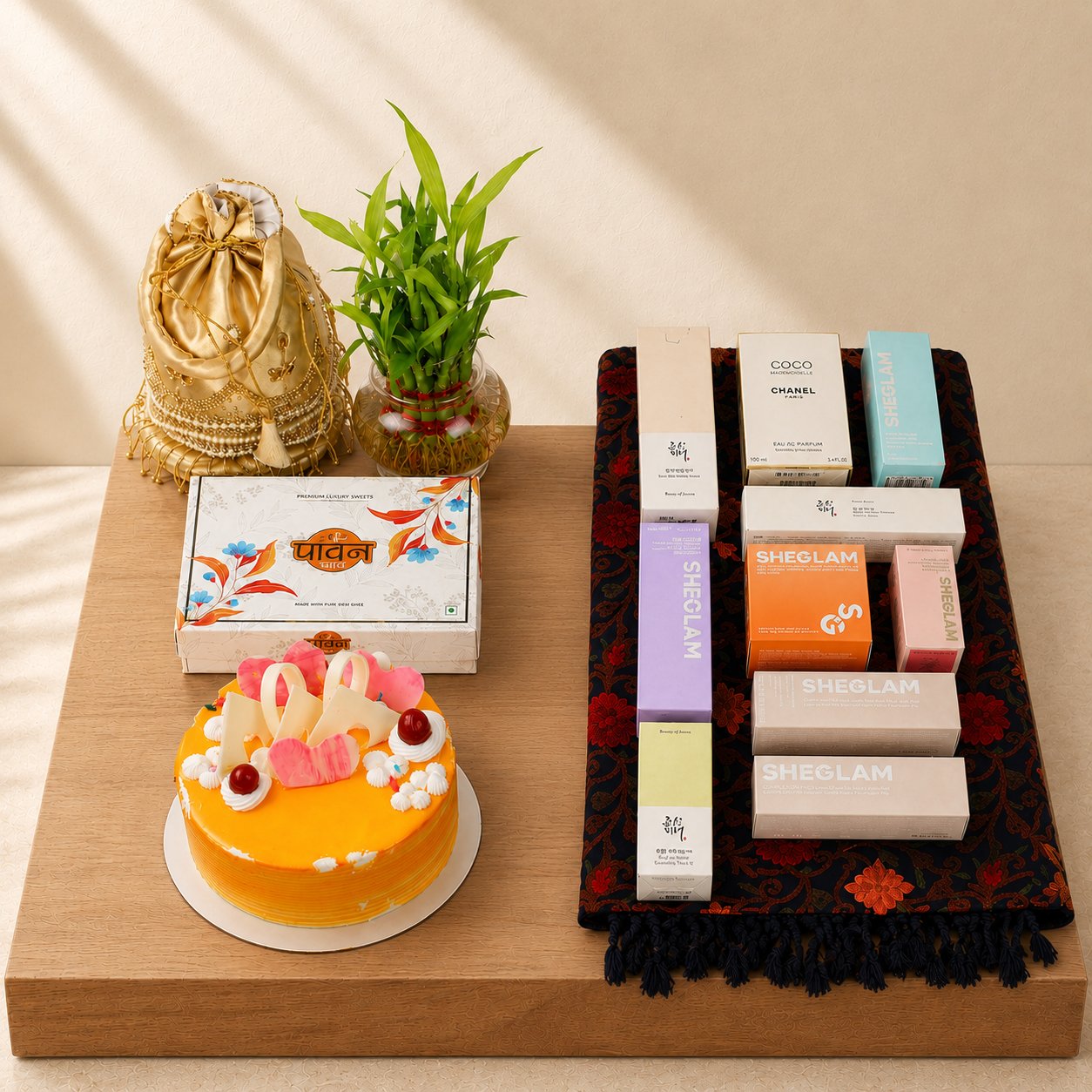 The Lady Luxe Edit | Luxury Gift Hamper for Her 2