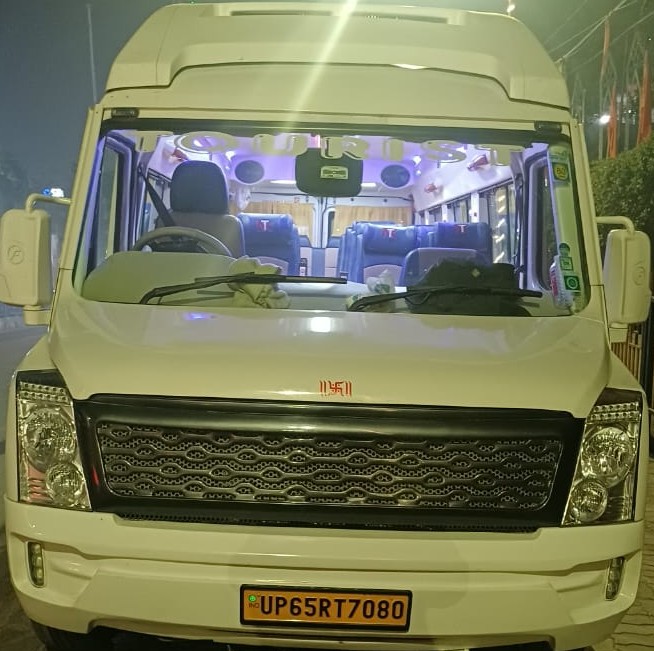 TT 26 SEATER
