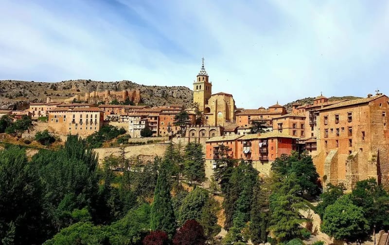 Triángulo del Norte – Tour Privado Alicante a Albarracín (4 Días)