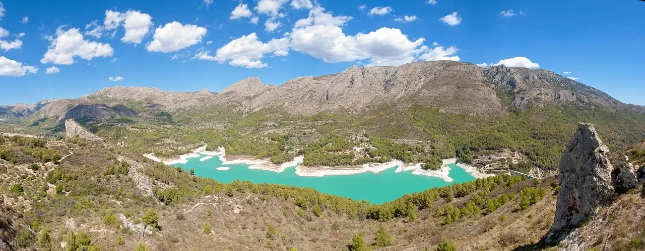 Rincones de la Montaña Alicantina: Castell de Guadalest, La Nucia y Polop de la Marina