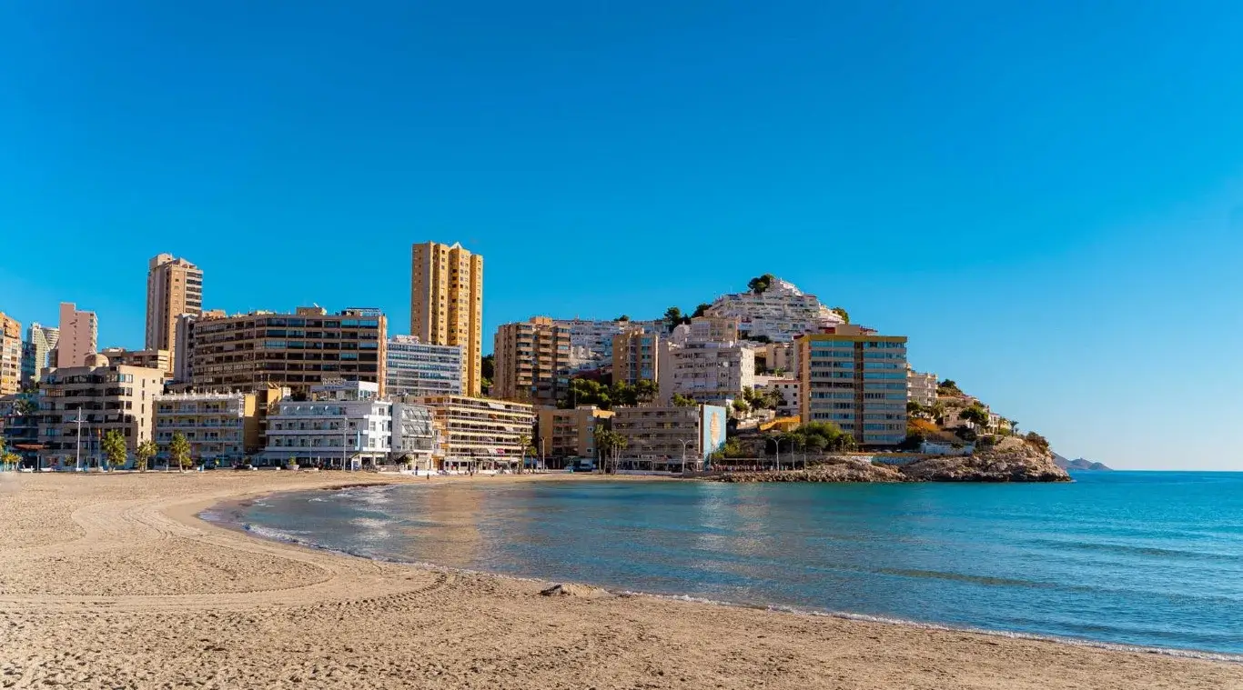 Village Street Market: Cala de Finestrat
