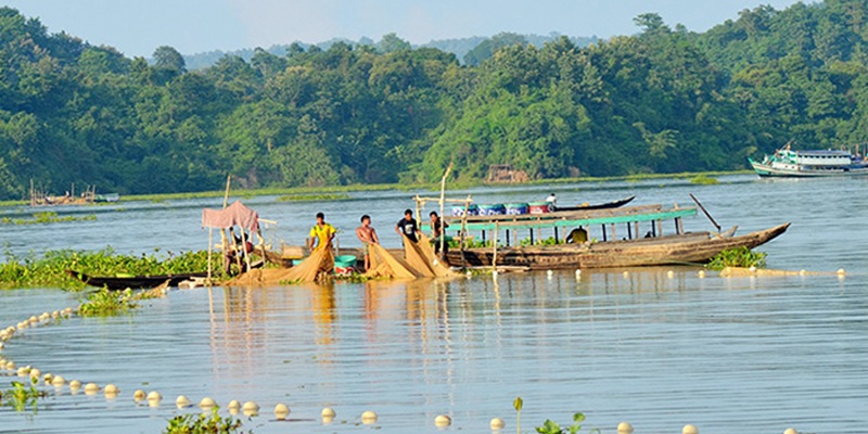 ২৪ এপ্রিল থেকে কাপ্তাই হ্রদে মাছ শিকার বন্ধ