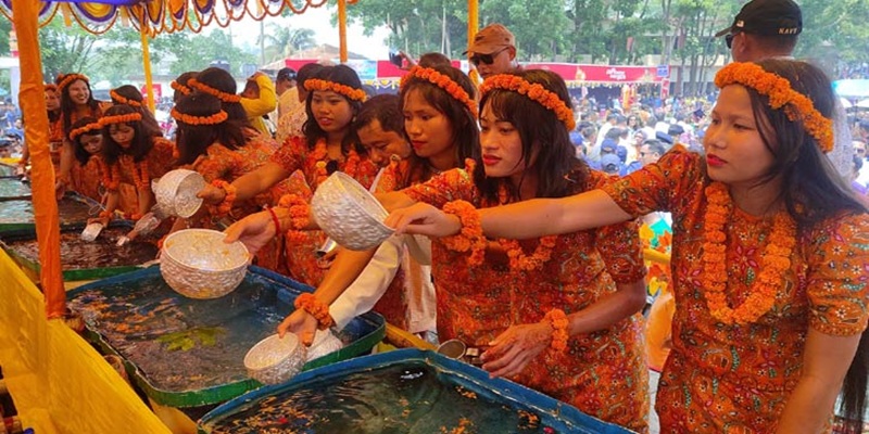দুই কমিটির দ্বন্দ্বে বান্দরবানে মারমাদের সাংগ্রাই উৎসব ঘিরে শঙ্কা