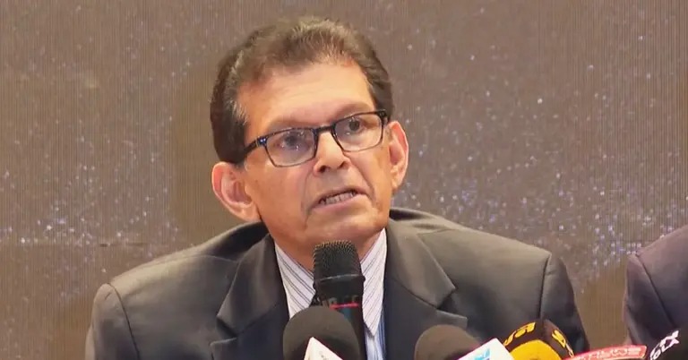 রোহিঙ্গাদের পেছনে আর অর্থ খরচ করতে চায় না বাংলাদেশ: ড. খলিলুর রহমান