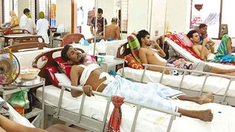 ছাড়পত্র দেওয়া হলেও যাচ্ছেন না, ঢাকার তিন হাসপাতালে ১৮৫ জুলাই যোদ্ধা