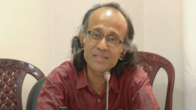 ধর্মীয় অনুভূতিতে আঘাতের অভিযোগে রাখাল রাহার বিরুদ্ধে মামলা