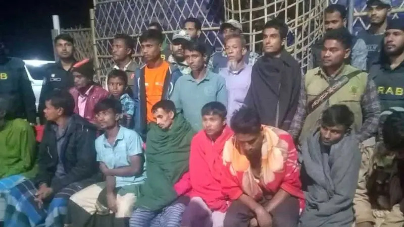 টেকনাফে অপহৃত বনকর্মীসহ ১৮ জনকে উদ্ধার করেছে আইনশৃঙ্খলা বাহিনী