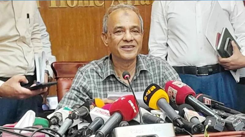 রোহিঙ্গাদের কোনো অবস্থাতে প্রবেশ করতে দেব না : স্বরাষ্ট্র উপদেষ্টা