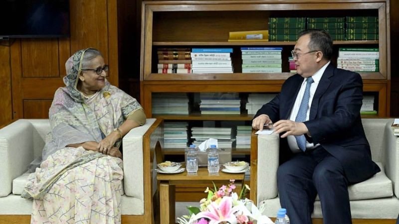 রোহিঙ্গা সঙ্কট সমাধানে চীনের সহায়তা চেয়েছেন প্রধানমন্ত্রী
