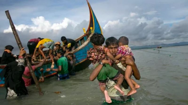মিয়ানমারের দীর্ঘ সংঘাতে আরও রোহিঙ্গা অনুপ্রবেশের শঙ্কা