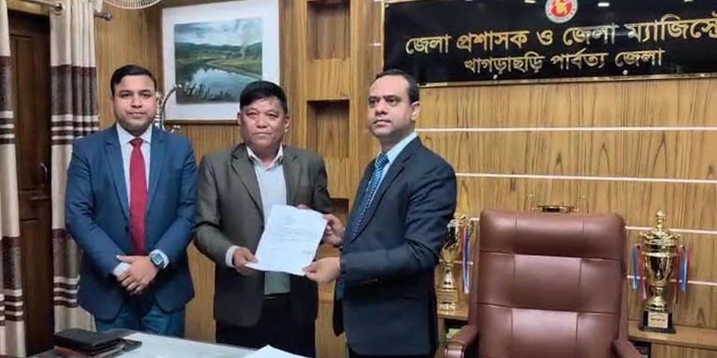খাগড়াছড়িতে ২ প্রার্থীর মনোনয়নপত্র প্রত্যাহার, ভোটে লড়ছেন ১১ জন