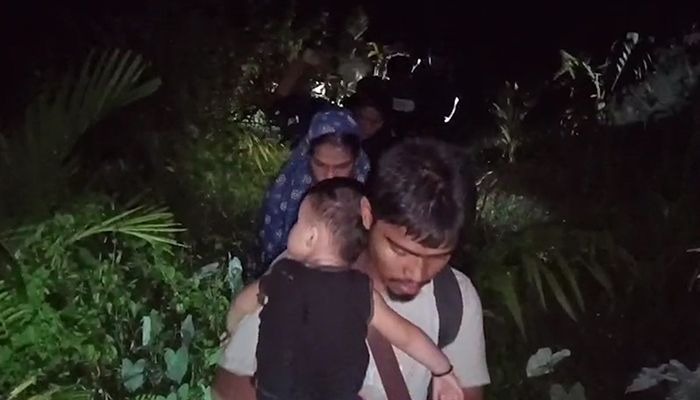 টেকনাফের গহিন পাহাড় থেকে আরও ২৪ রোহিঙ্গা উদ্ধার