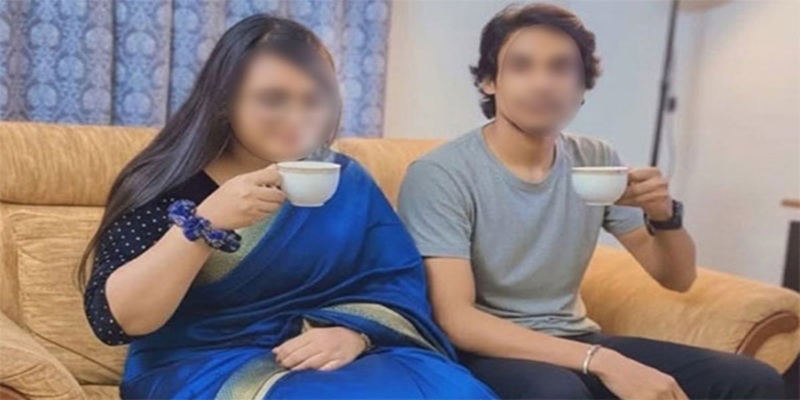 আলোচিত পর্নো-তারকা যুগল বান্দরবানে গ্রেফতার