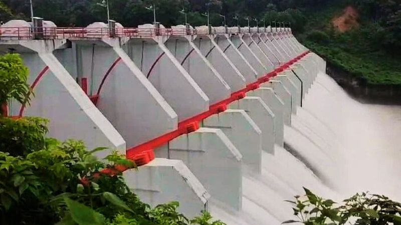 কাপ্তাই হ্রদের পানি বিপদসীমার কাছাকাছি, খুলছে ১৬ স্পিলওয়ে
