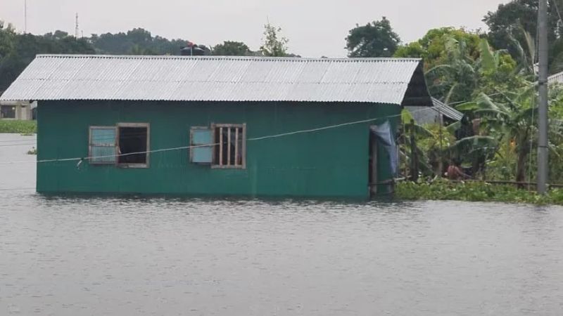 হ্রদের পানি কমলেও রাঙামাটিতে পানিবন্দির সংখ্যা বেড়ে ২৩ হাজার