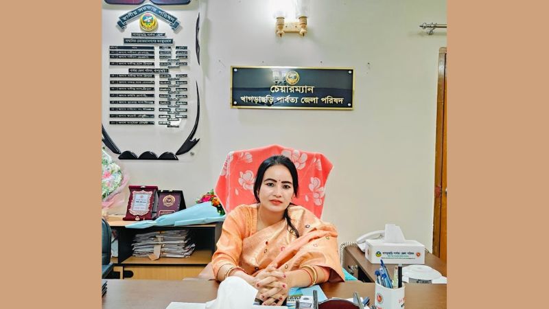 খাগড়াছড়ি জেলা পরিষদের চেয়ারম্যান জিরুনাকে দায়িত্ব পালনে বিরত থাকার নির্দেশ