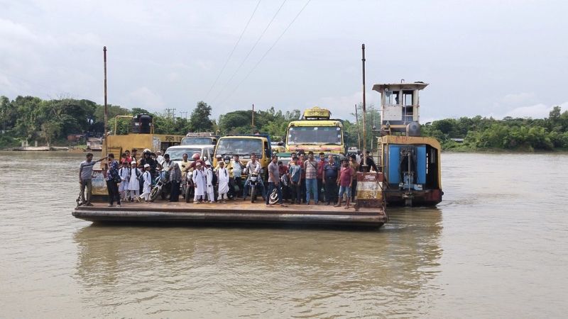 চন্দ্রঘোনা-রাইখালী নৌরুটে ফেরি চলাচল শুরু