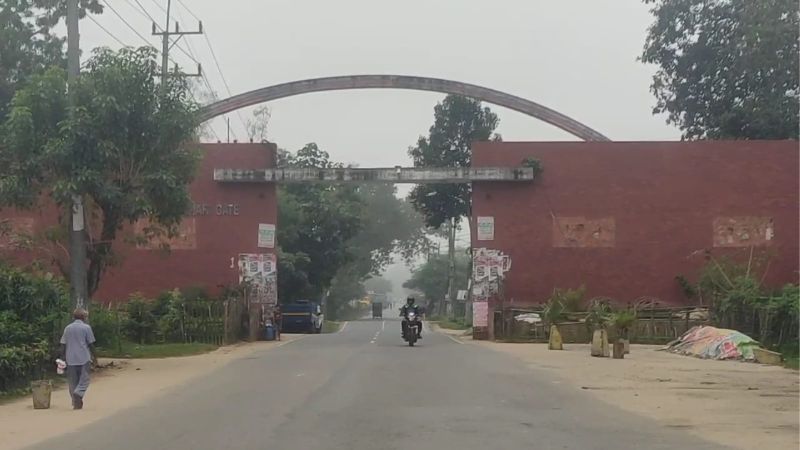 ইউপিডিএফ'র ৩ চাঁদা আদায়কারী নিহতের ঘটনায় খাগড়াছড়িতে অবরোধ