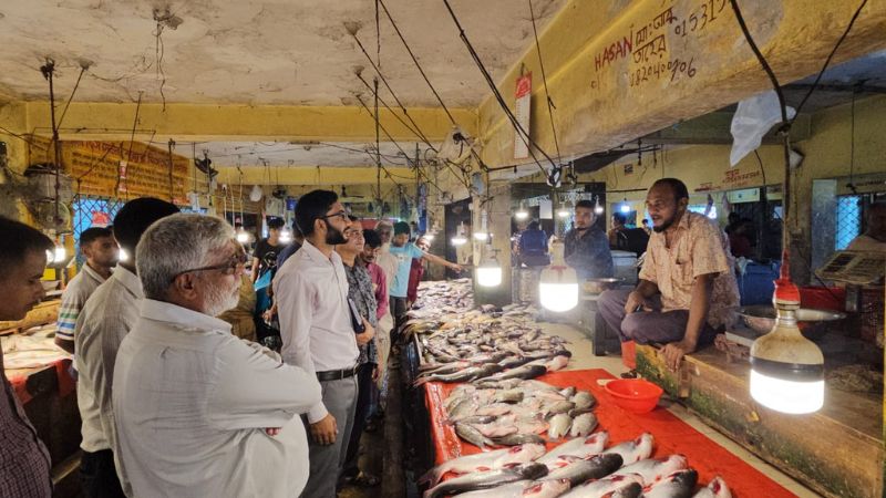 নিত্যপ্রয়োজনীয় দ্রব্যের দাম সহনীয় পর্যায়ে রাখতে বান্দরবানে বিশেষ টাস্কফোর্স এর অভিযান