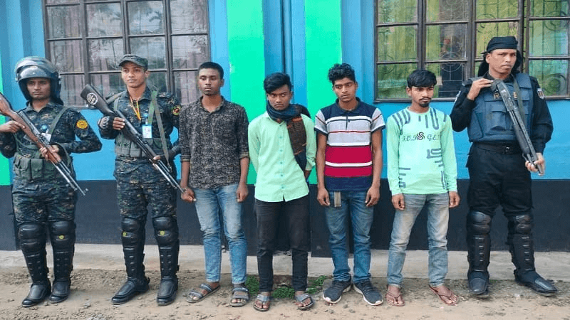 পানছড়িতে ছদ্মবেশে জাল ভোট দিতে গিয়ে আটক ৪