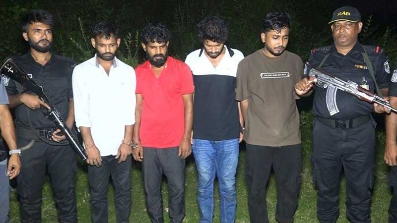 চট্টগ্রামে র‍্যাবের দুই ঘণ্টার অভিযানে অপহৃত প্রকৌশলী উদ্ধার, আটক ৪