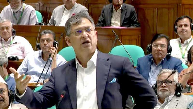 মিয়ানমার সীমান্তে বসবে কাঁটাতারের বেড়া, ‘বিবেচনায়’ ভারত সীমান্তও: স্বরাষ্ট্রমন্ত্রী