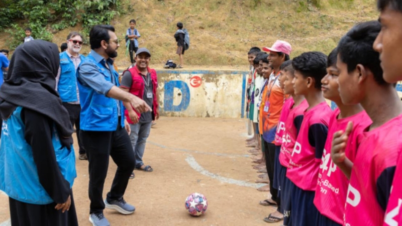 একদিন নিজ দেশে ফেরার স্বপ্ন দেখছেন রোহিঙ্গারা: তাহসান