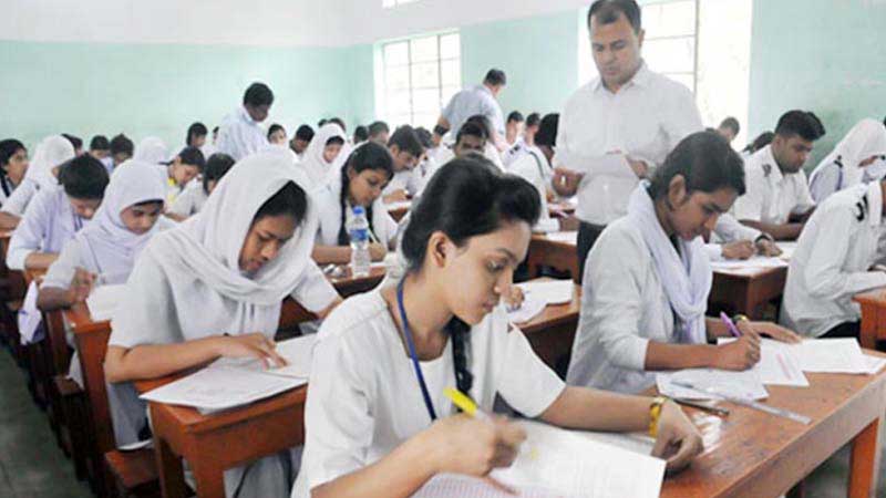 এইচএসসি ও সমমানের পরীক্ষা শুরু, পরীক্ষা দিচ্ছেন না ৩৬% শিক্ষার্থী