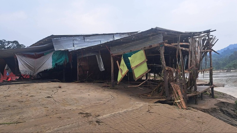 বন্যার পানি কমলেও ভোগান্তি কাটেনি, পুনর্বাসনের অপেক্ষায় ক্ষতিগ্রস্তরা
