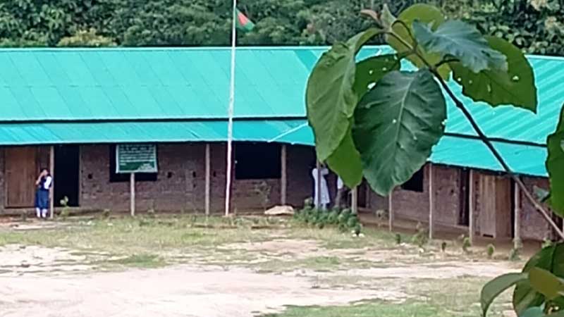 ইউপিডিএফের নতুন ফাঁদ: সাজেকে কলেজ স্থাপনার নামে ‘সন্ত্রাসী’ কার্যক্রম কায়েমের চেষ্টা!