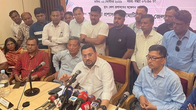 পার্বত্য চট্টগ্রামে অবৈধ অস্ত্র বন্ধ ও শান্তি ফেরাতে দীর্ঘমেয়াদী পরিকল্পনা রয়েছে সরকারের