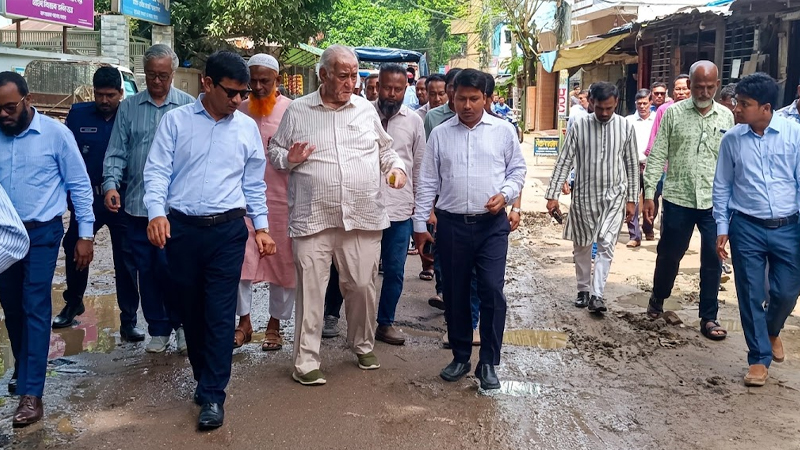 বান্দরবানকে পর্যটন নগরীতে রূপ দেওয়ার উদ্যোগ নেওয়া হচ্ছে: পার্বত্যমন্ত্রী