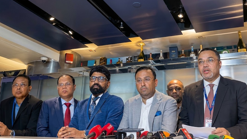 বোয়িংয়ের সঙ্গে ১১টি নতুন বিমান কেনার চুক্তি করেছে বাংলাদেশ