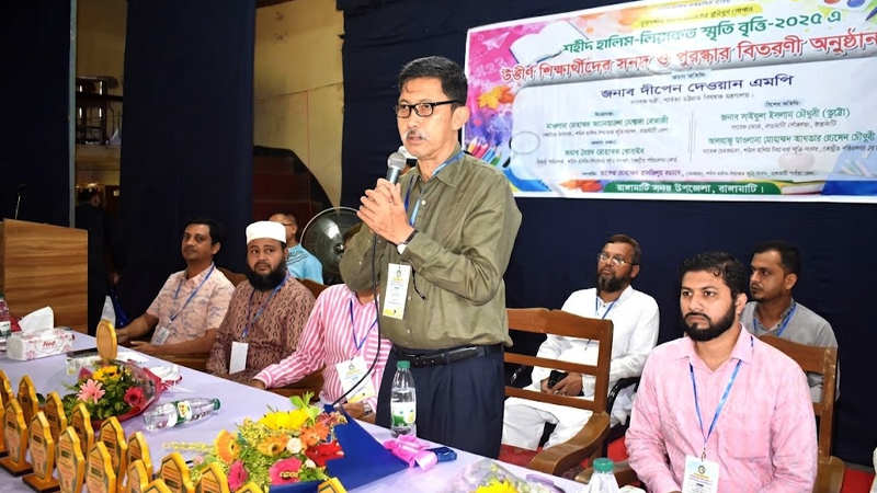 পার্বত্যাঞ্চল শিক্ষাক্ষেত্রে অনেক পিছিয়ে, উন্নয়নে বিশেষ বরাদ্দ দিয়েছেন প্রধানমন্ত্রী: দীপেন দেওয়ান