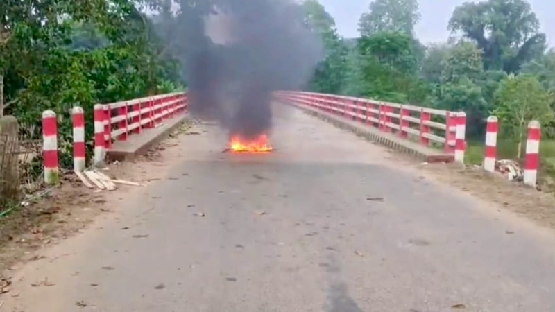 আধিপত্য বিস্তারে ইউপিডিএফের সমর্থনে সাজেকে চলছে দ্বিতীয় দফার অবরোধ