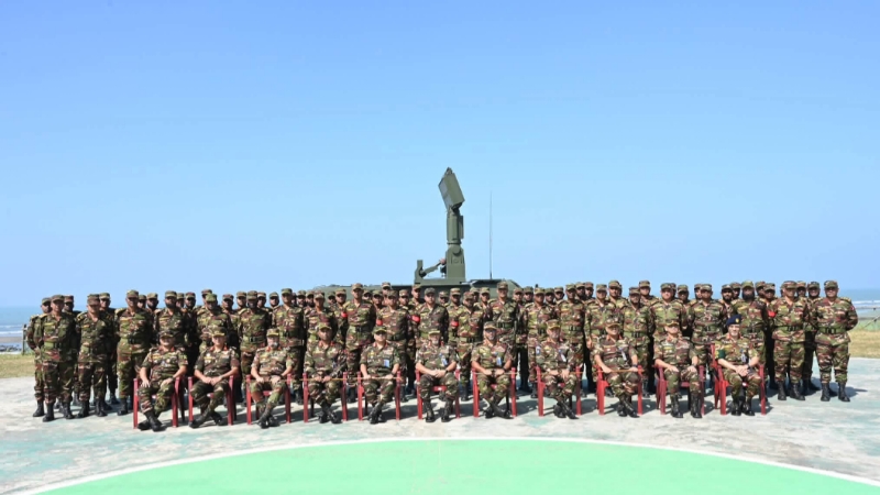 কক্সবাজারে আকাশ প্রতিরক্ষা মহড়া পরিদর্শন করলেন সেনাপ্রধান
