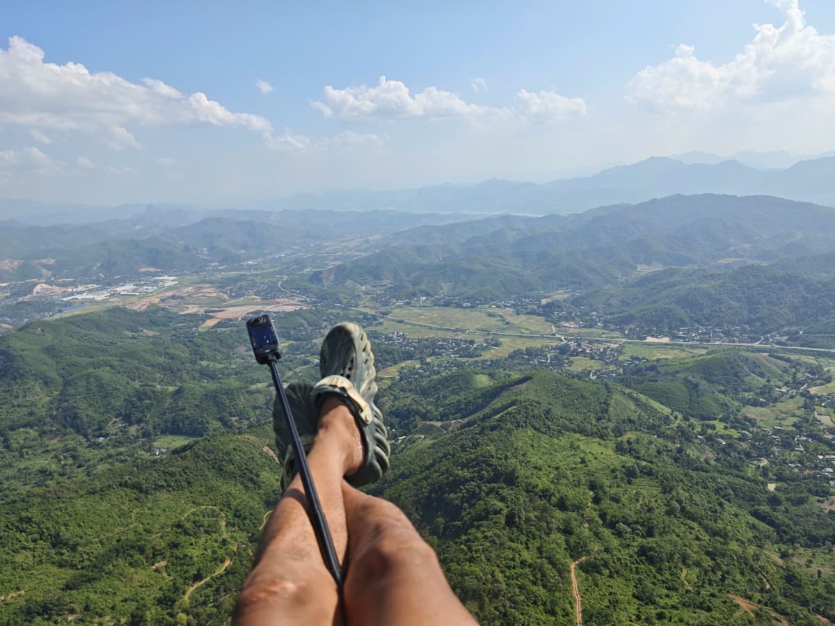 Paragliding in Hanoi - Highest Takeoff Point (Vien Nam Mountain)