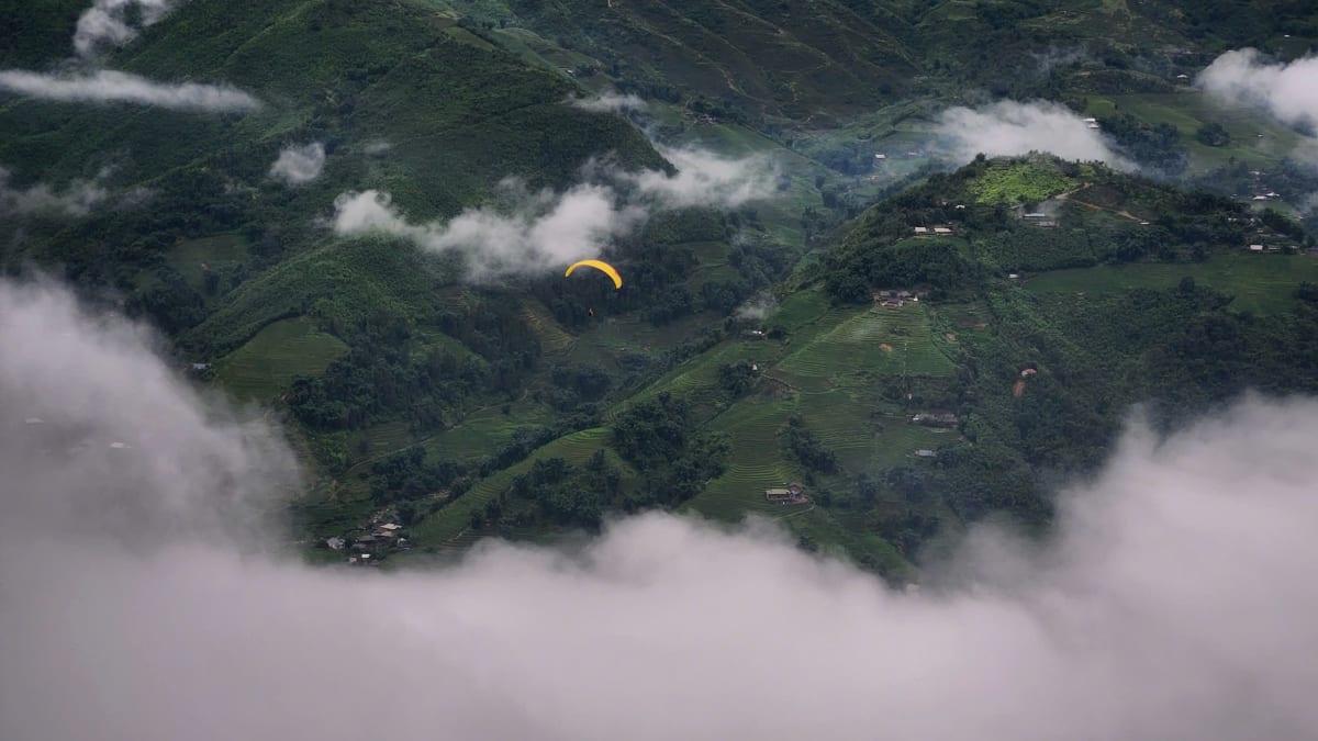 Paragliding in Sapa in August: Weather & Best Flying Hours
