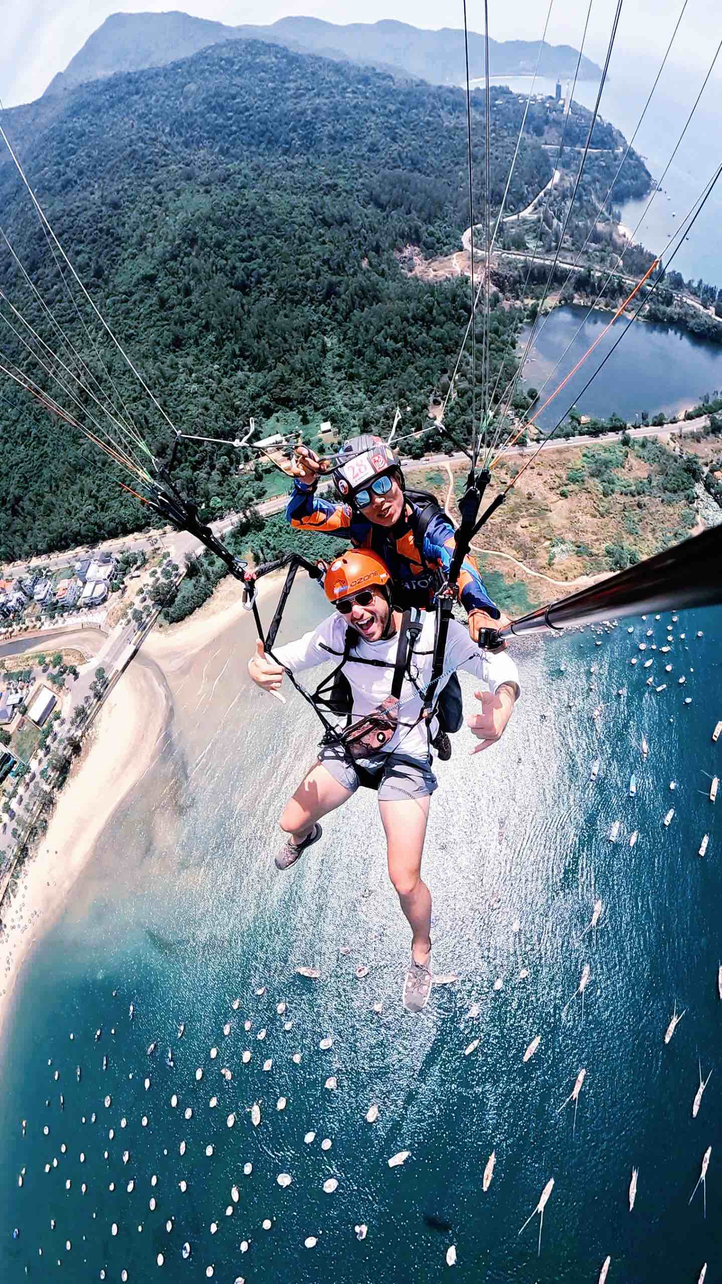Paragliding in Son Tra, Da Nang — Vietnam’s unique ocean view site