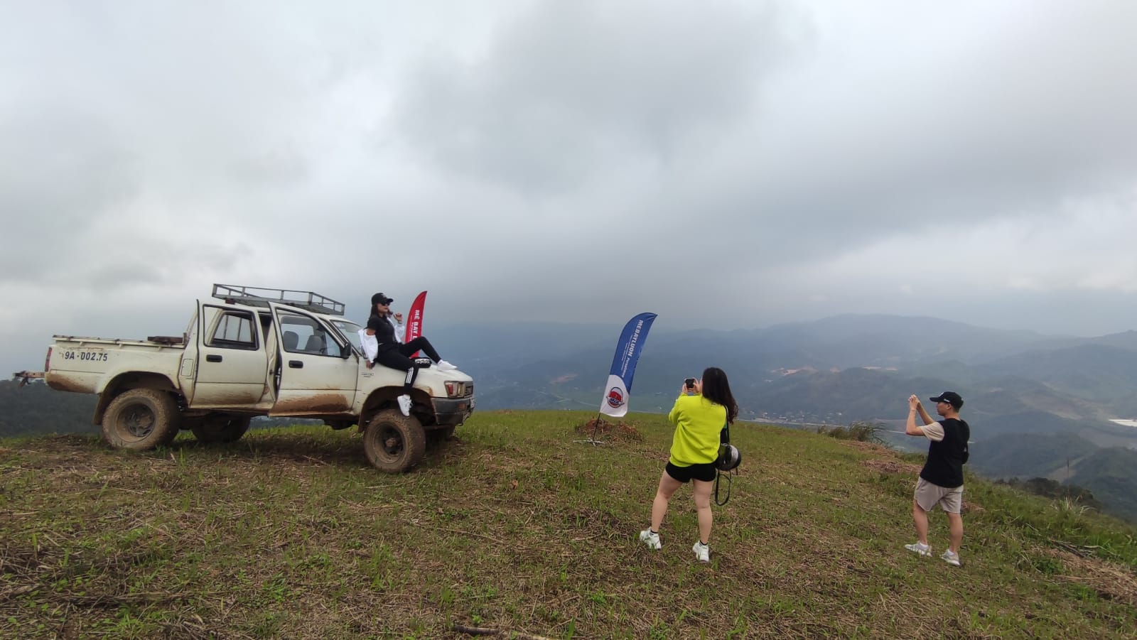 The off-road ride up the mountain is half the fun for many guests.