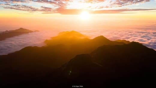Lùng Cúng Peak, 2,913 m – photo for stop 3 on the Mù Cang Chải travel map