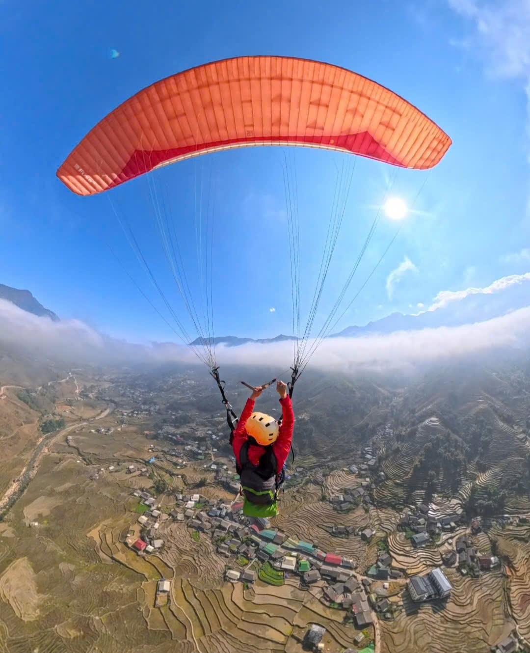 Paragliding Experience Review in Sapa (Thao Nguyen’s Blog)