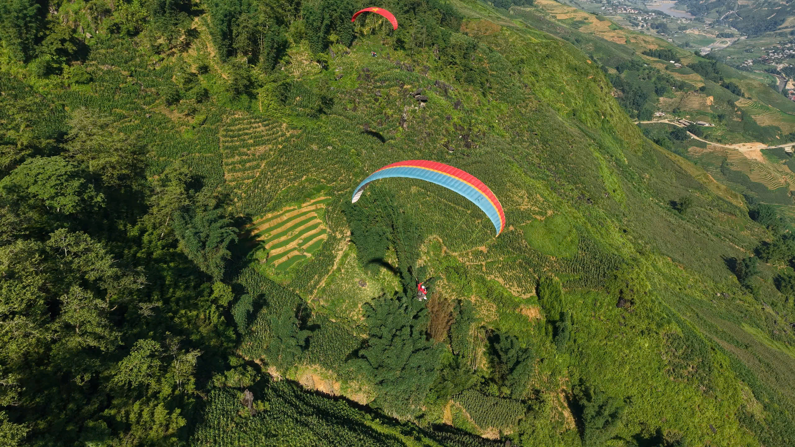 Weather Characteristics in Sa Pa and Their Impact on Paragliding Conditions
