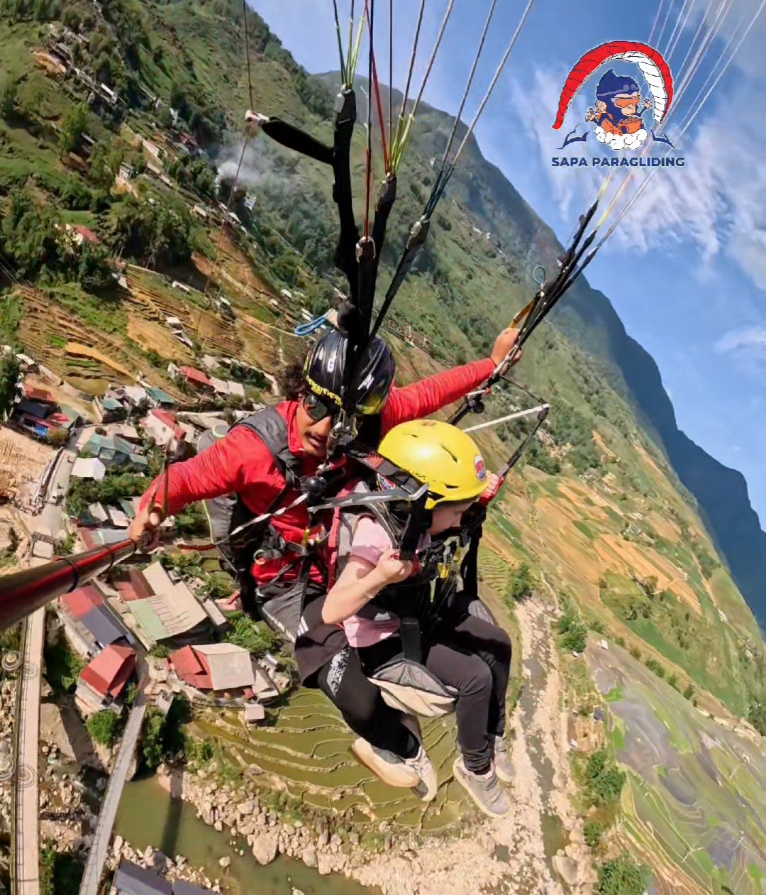 CAN A 3-YEAR-OLD GO PARAGLIDING?