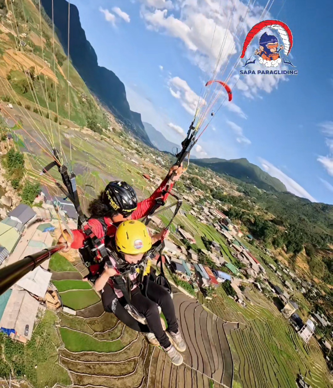CAN A 3-YEAR-OLD GO PARAGLIDING?