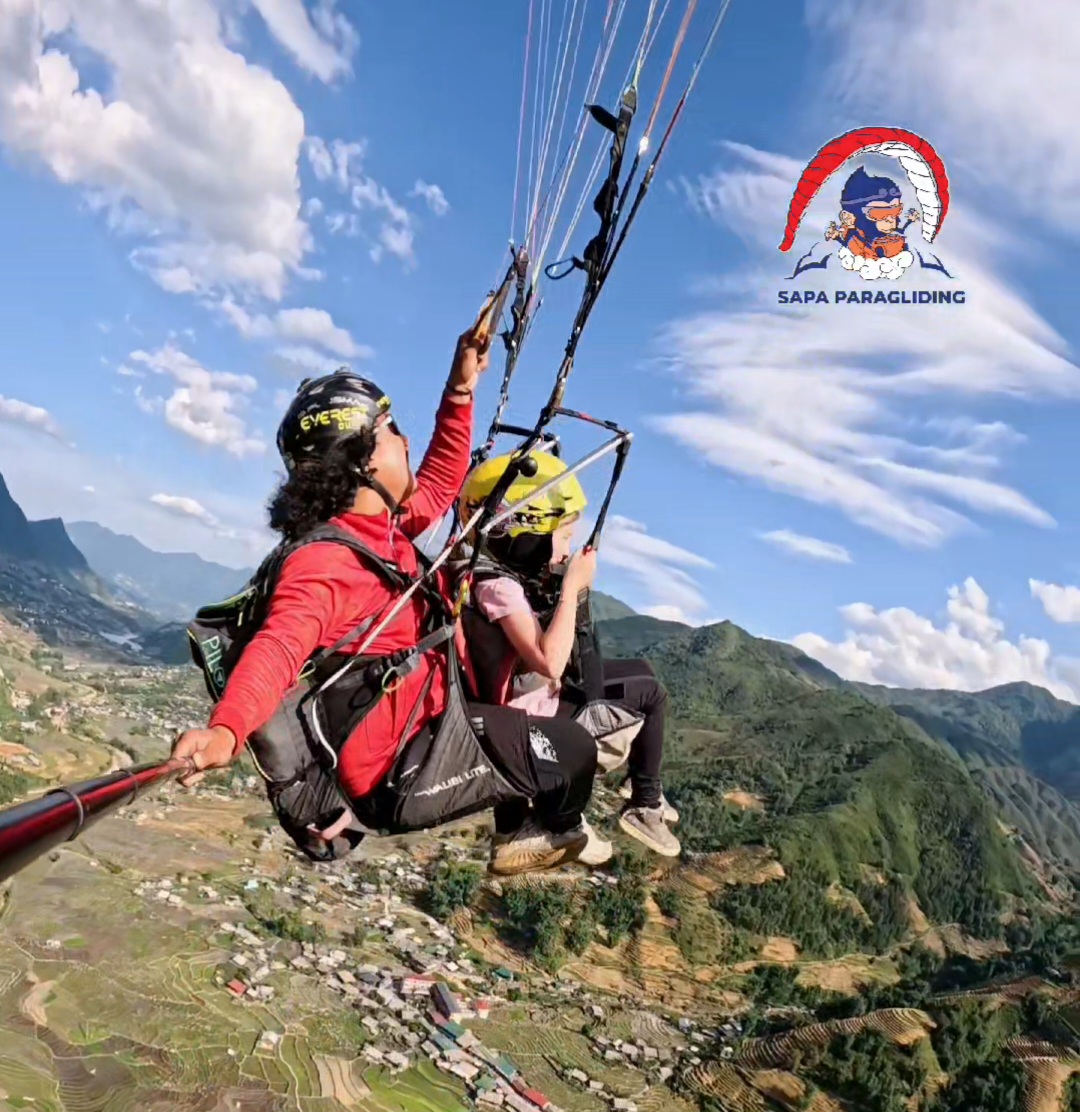 CAN A 3-YEAR-OLD GO PARAGLIDING?