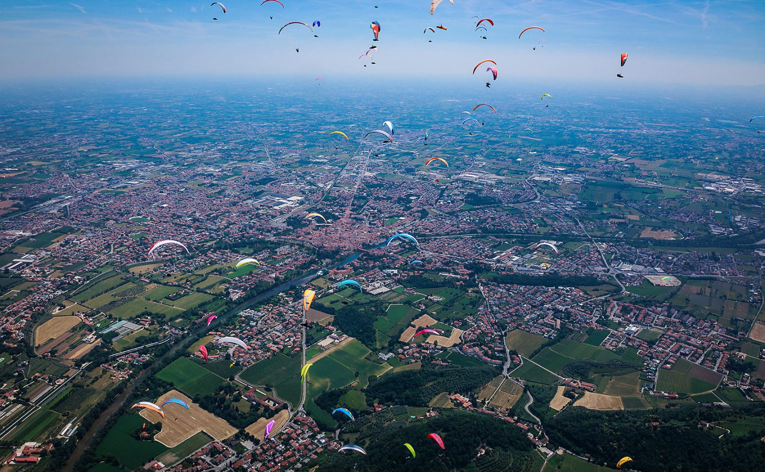 The start gaggle above Bassano del Grappa