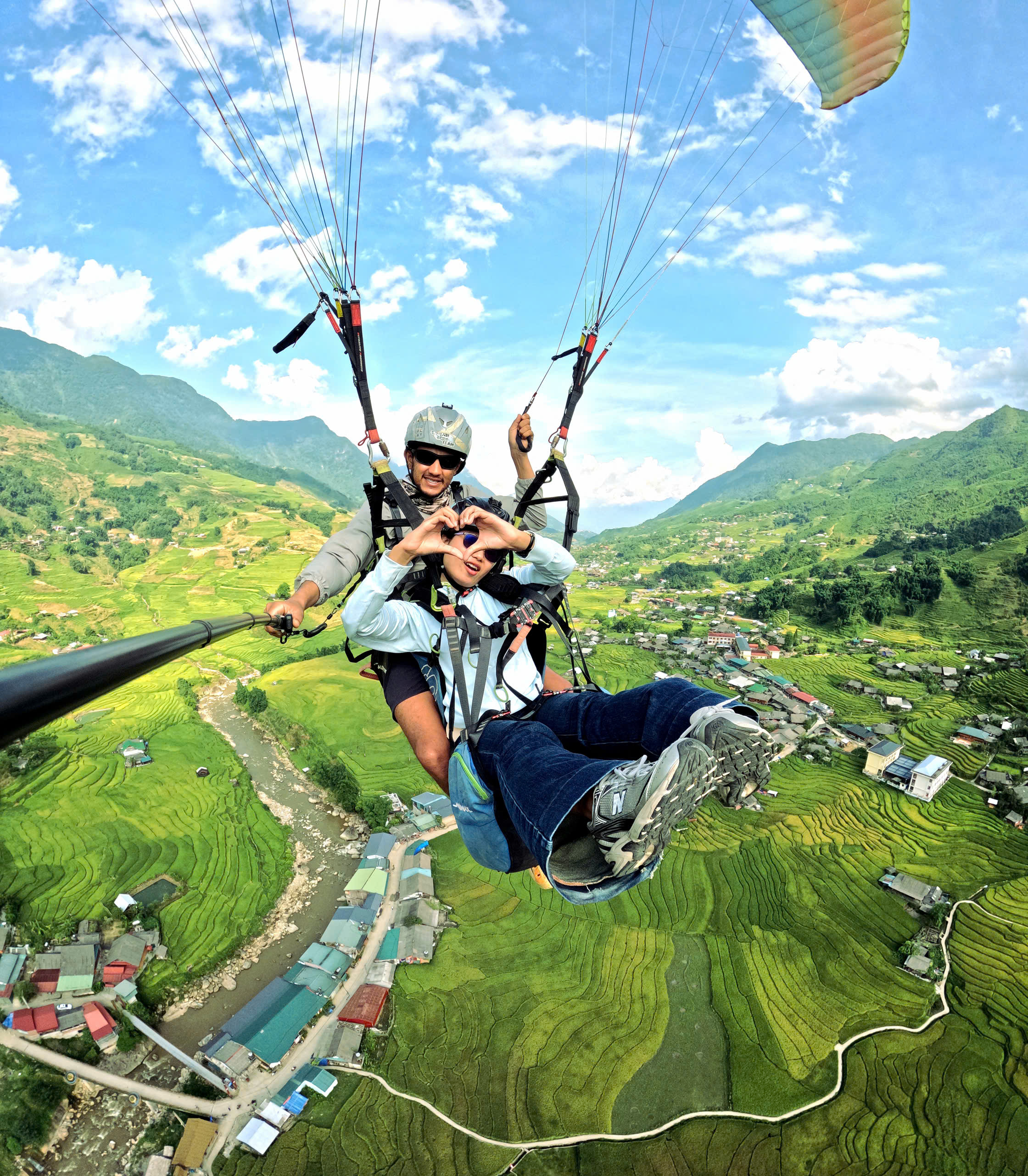Paragliding over Muong Hoa Valley