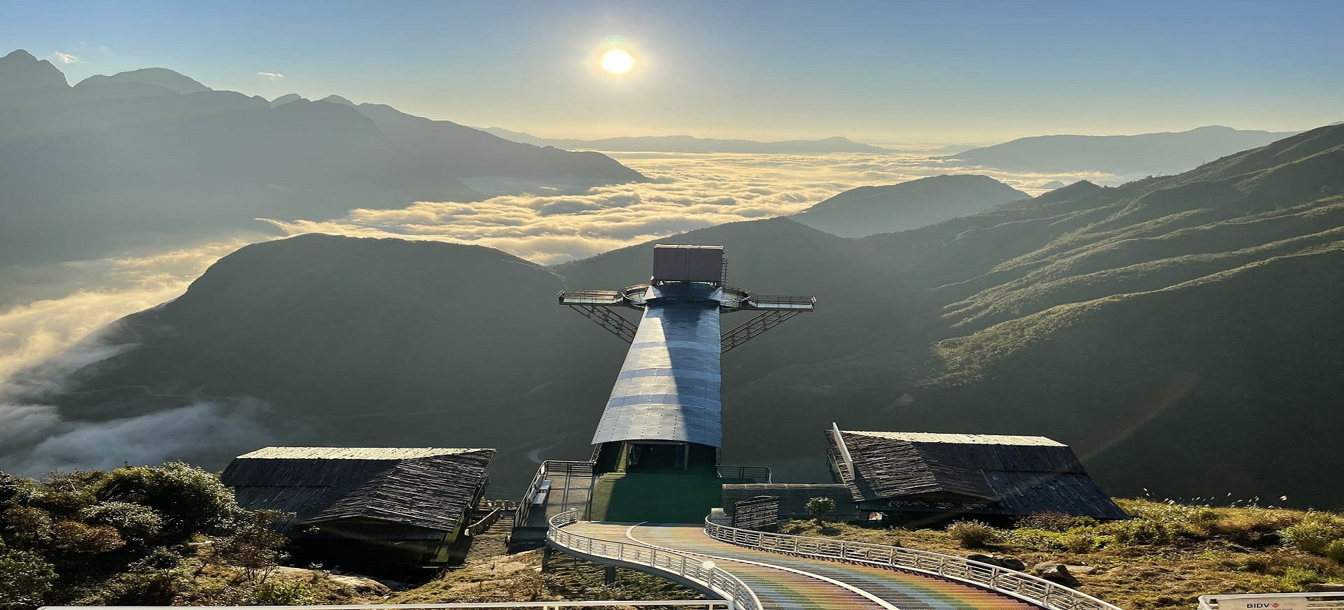 Rong May Glass Bridge Sapa Review (2026): Is It Worth It? Latest Ticket Prices & First-Hand Tips