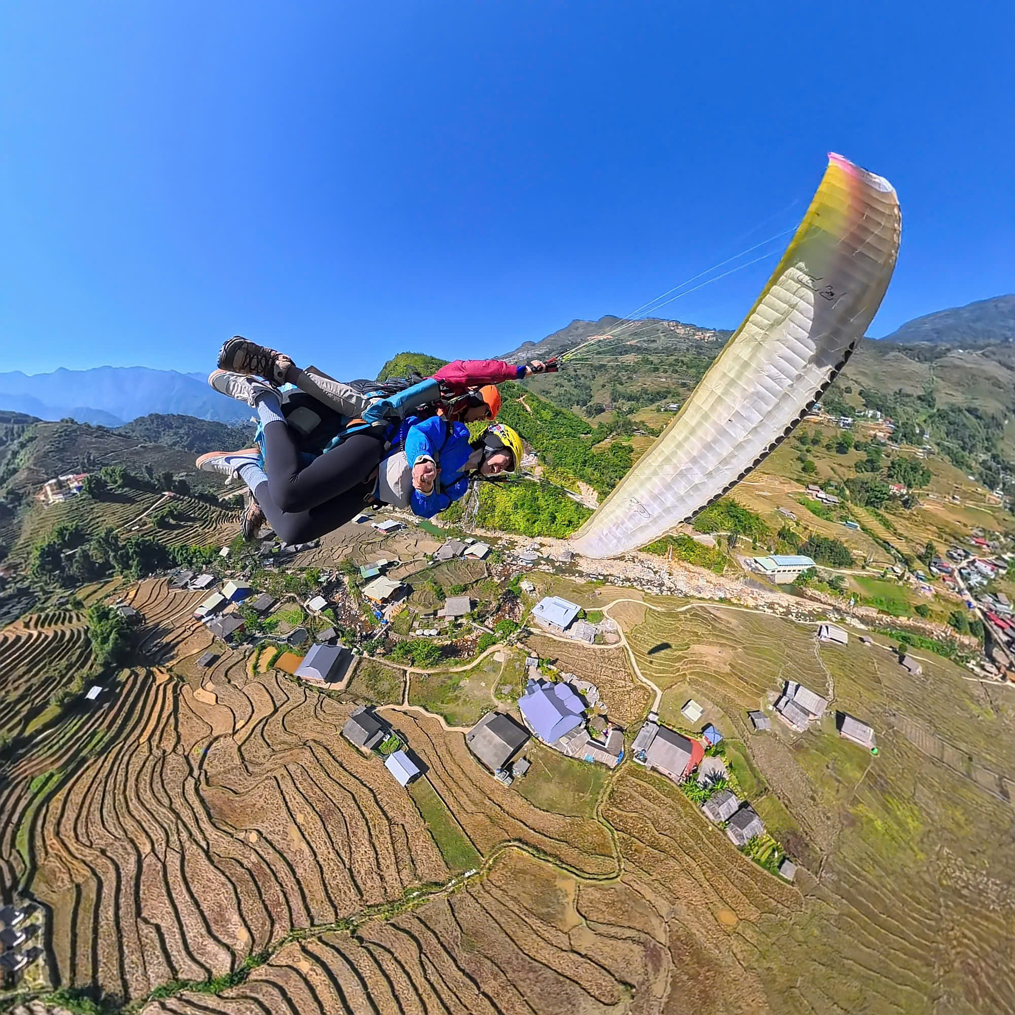 Rong May Glass Bridge Sapa Review (2026): Is It Worth It? Latest Ticket Prices & First-Hand Tips